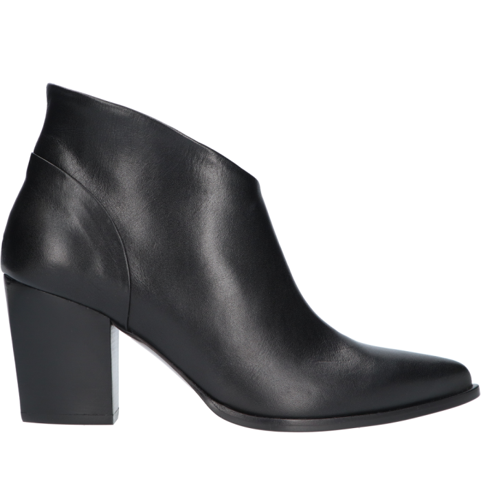 Zwart leren Zinda 2448 Negro enkellaars.